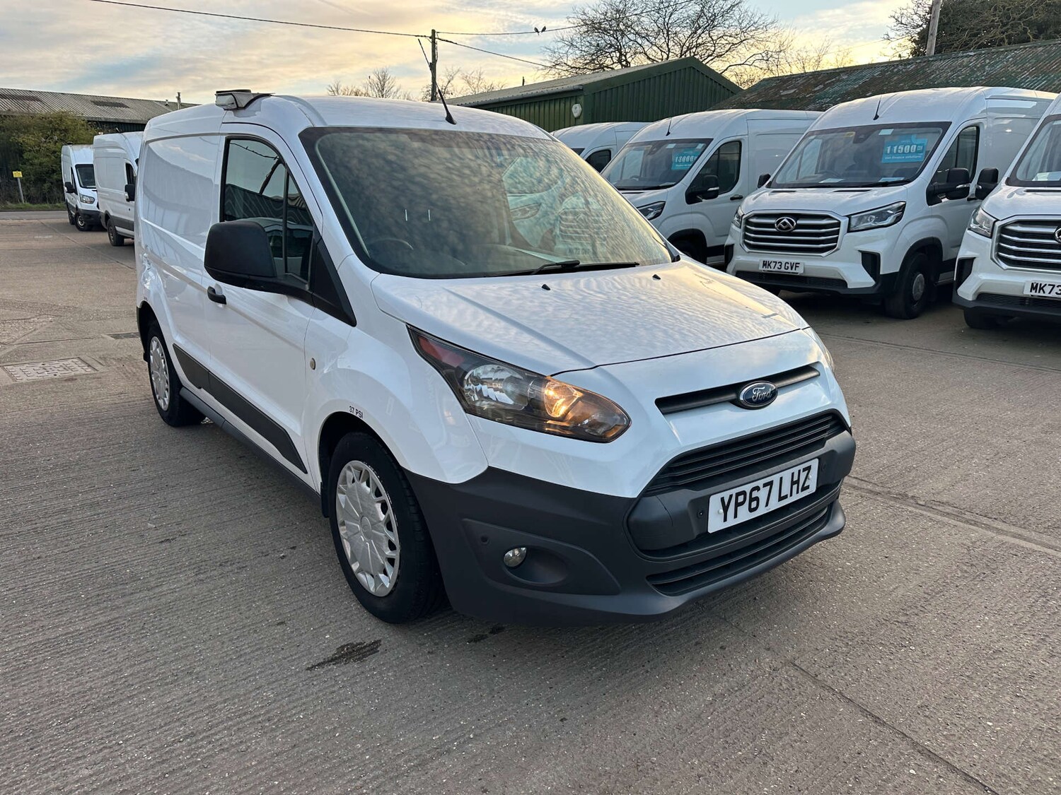 Used Ford Transit Connect 2017 for sale - 78049934: Photo 3