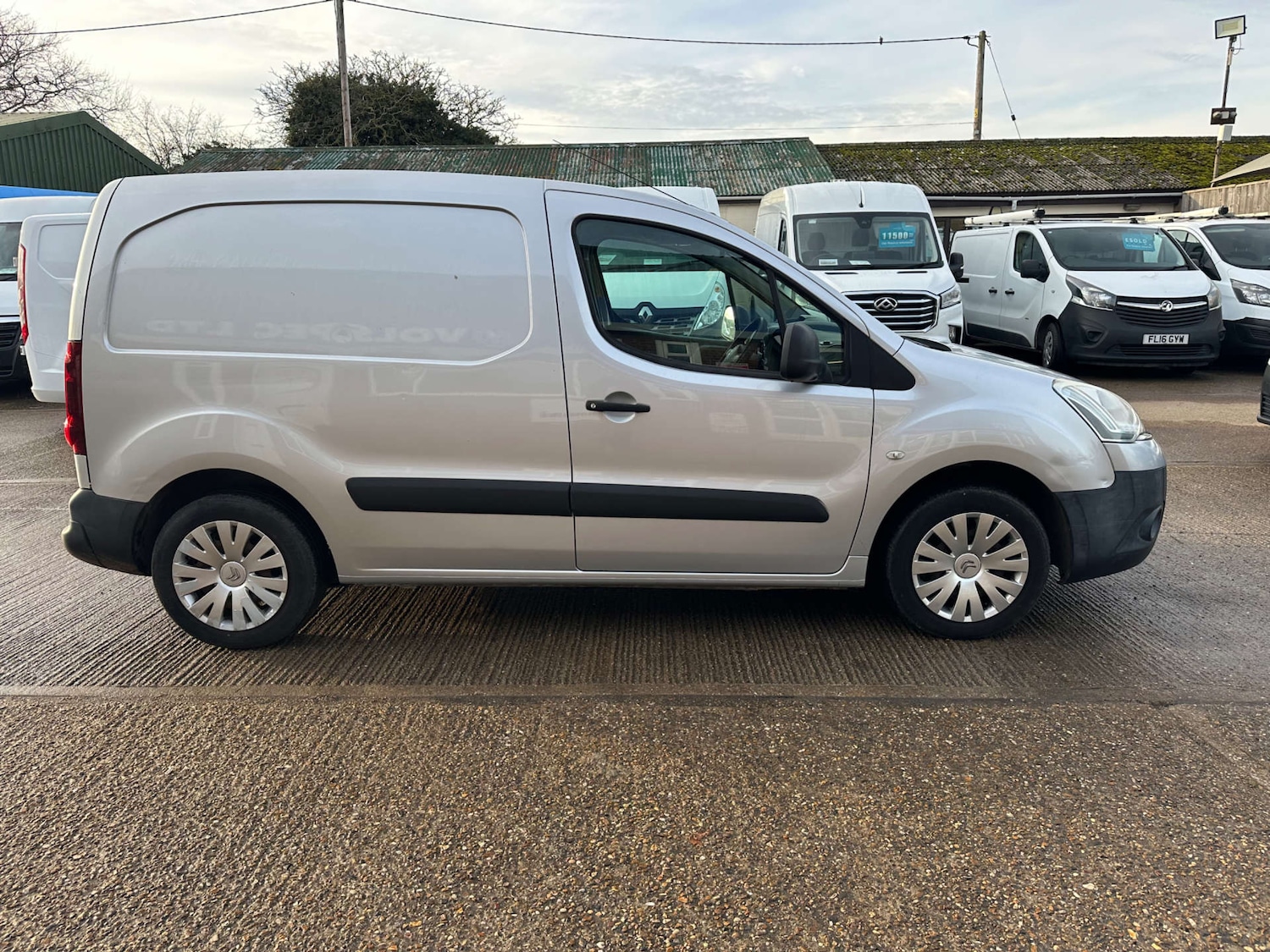 Used Citroen Berlingo 2014 for sale - 77028305: Photo 11