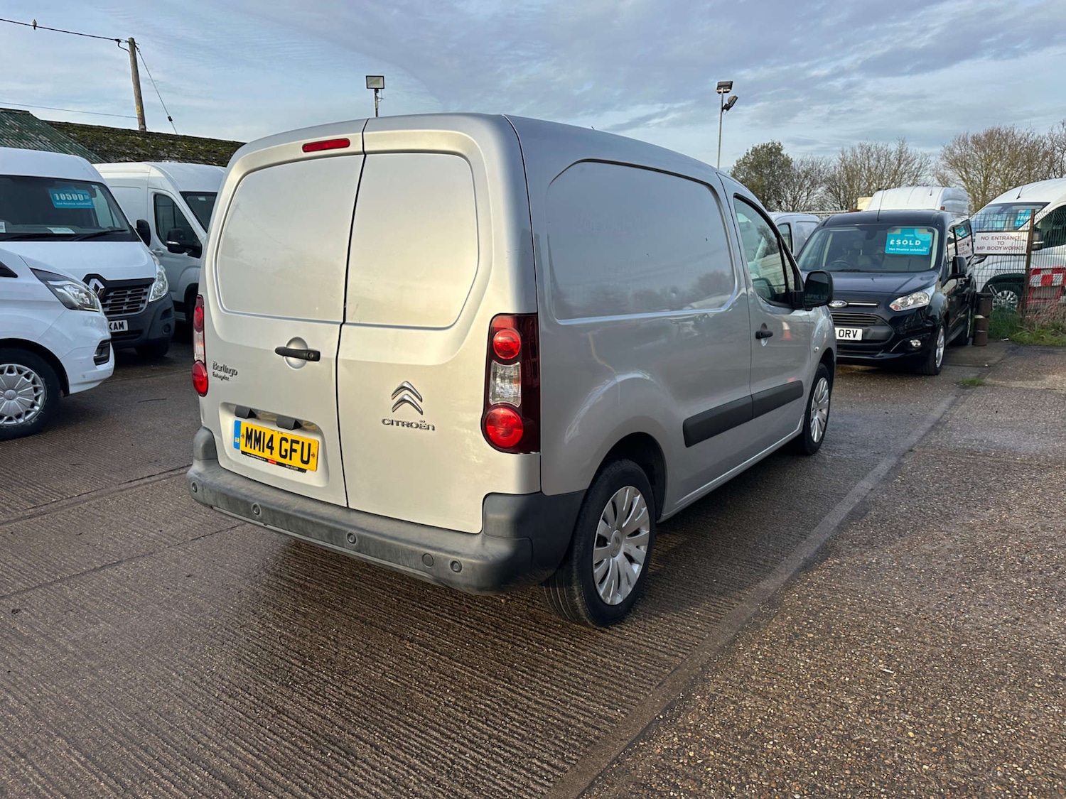 Used Citroen Berlingo 2014 for sale - 77028305: Photo 9
