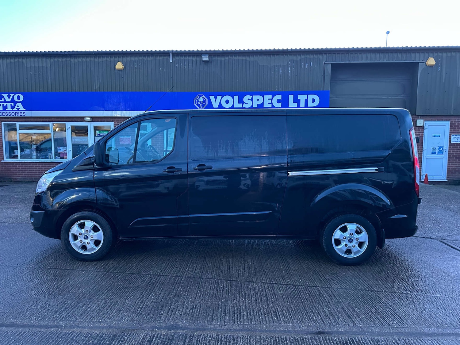 Used Ford Transit Custom 2017 for sale - 77391705: Photo 6