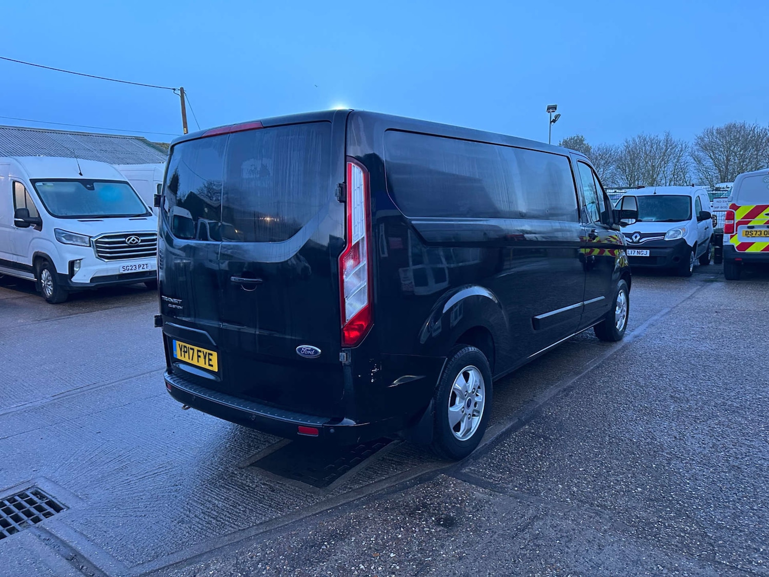 Used Ford Transit Custom 2017 for sale - 77391705: Photo 9