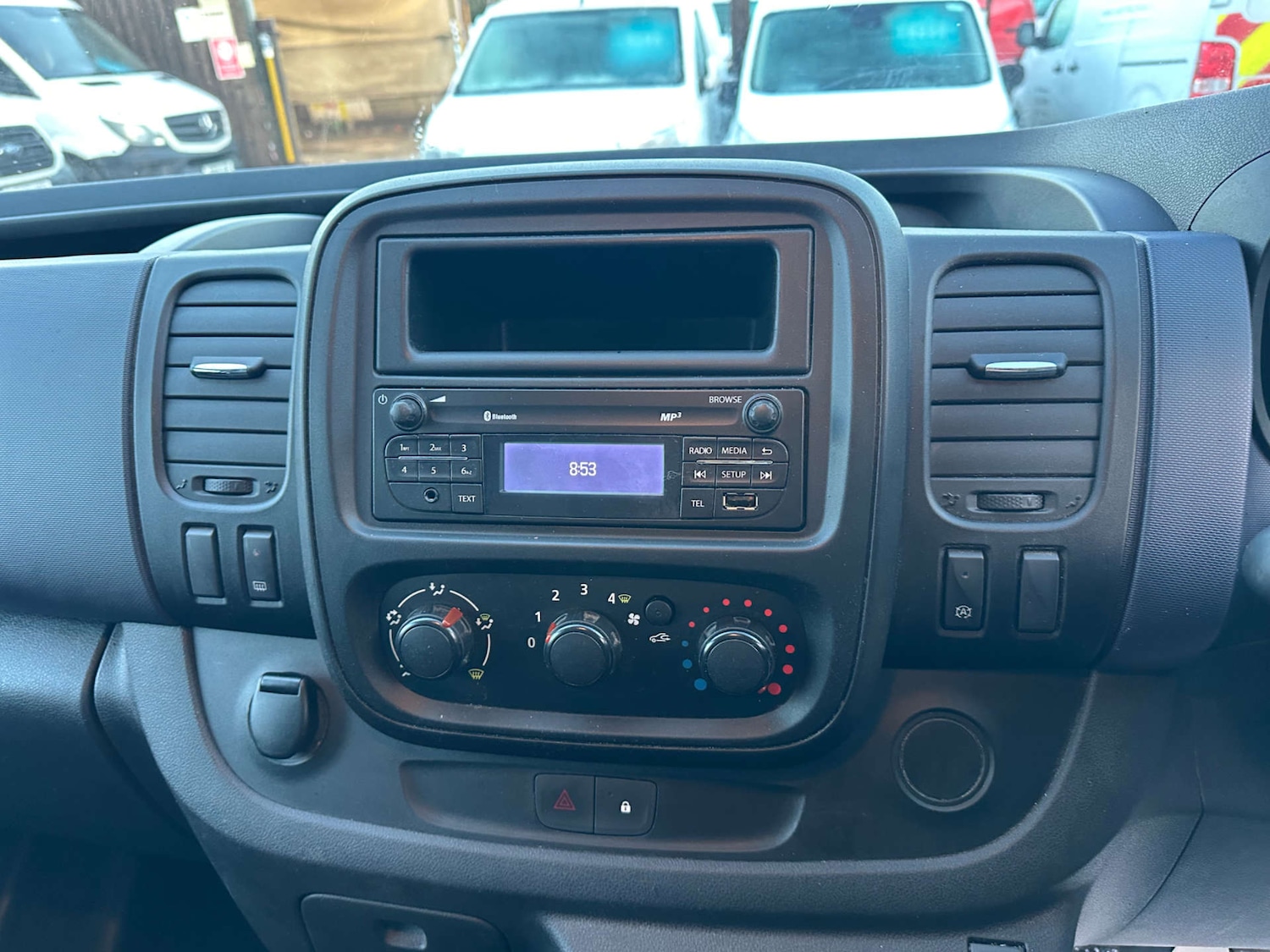 Used Vauxhall Vivaro 2016 for sale - 76830064: Photo 18