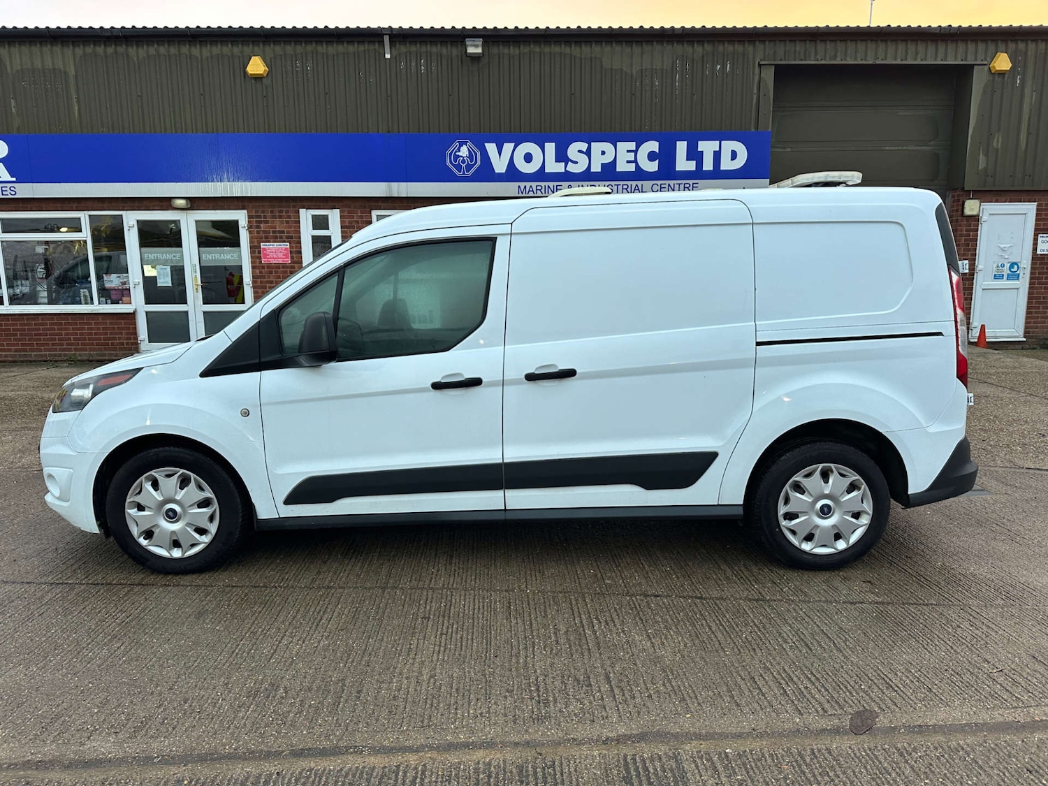 Used Ford Transit Connect 2018 for sale - 76552576: Photo 6