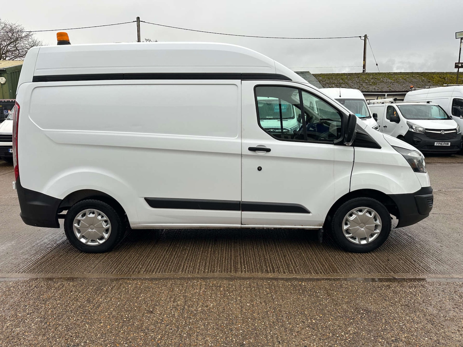 Used Ford Transit Custom 2015 for sale - 76754808: Photo 10