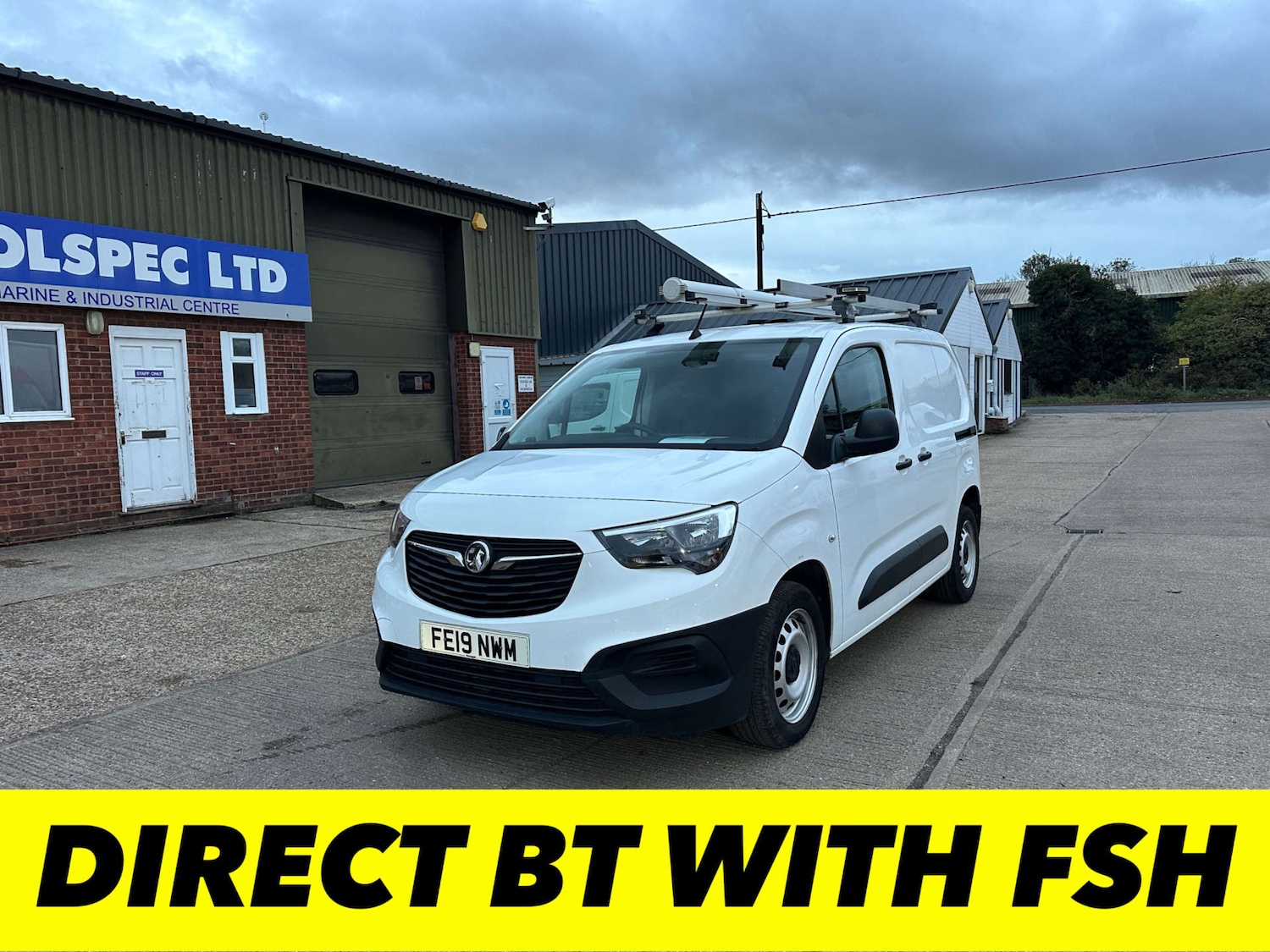 Used Vauxhall Combo 2019 for sale - 76441918: Photo 1