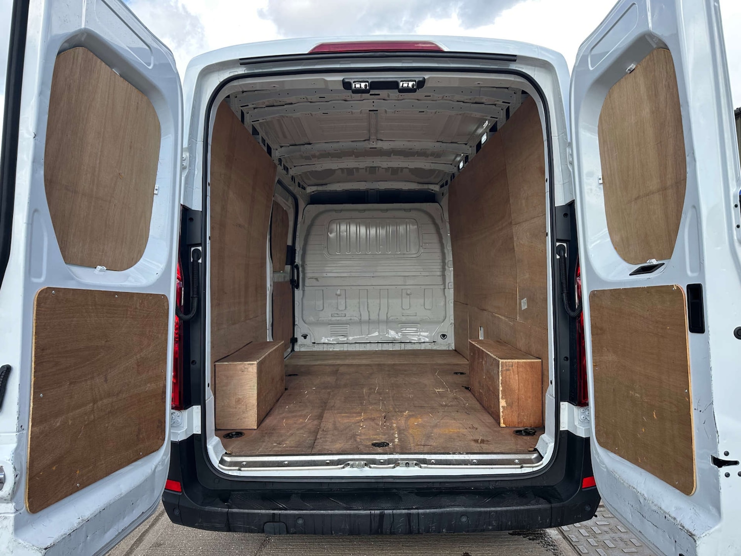 Used Maxus Deliver 9 2023 for sale - 77896032: Photo 9