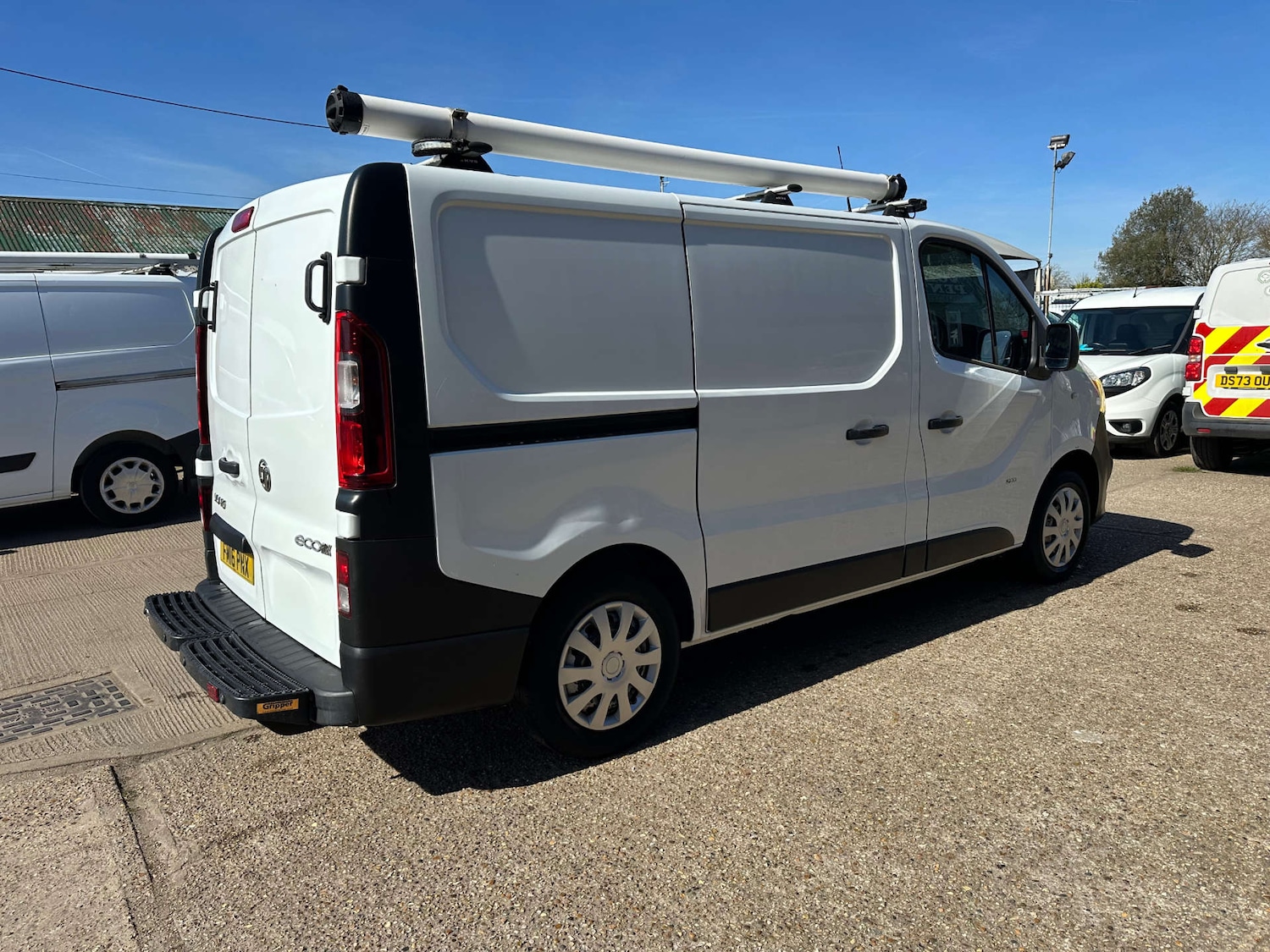 Used Vauxhall Vivaro 2016 for sale - 77976960: Photo 10