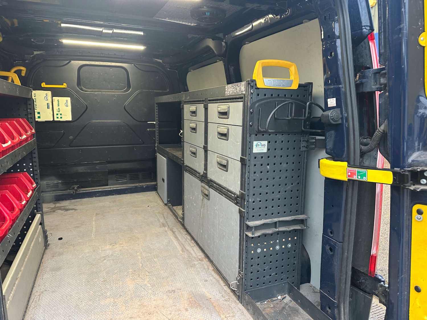 Used Ford Transit Custom 2016 for sale - 77474637: Photo 9