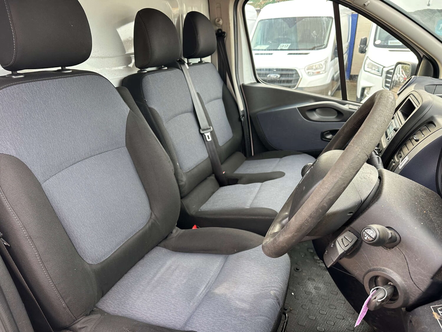 Used Vauxhall Vivaro 2017 for sale - 76530908: Photo 16