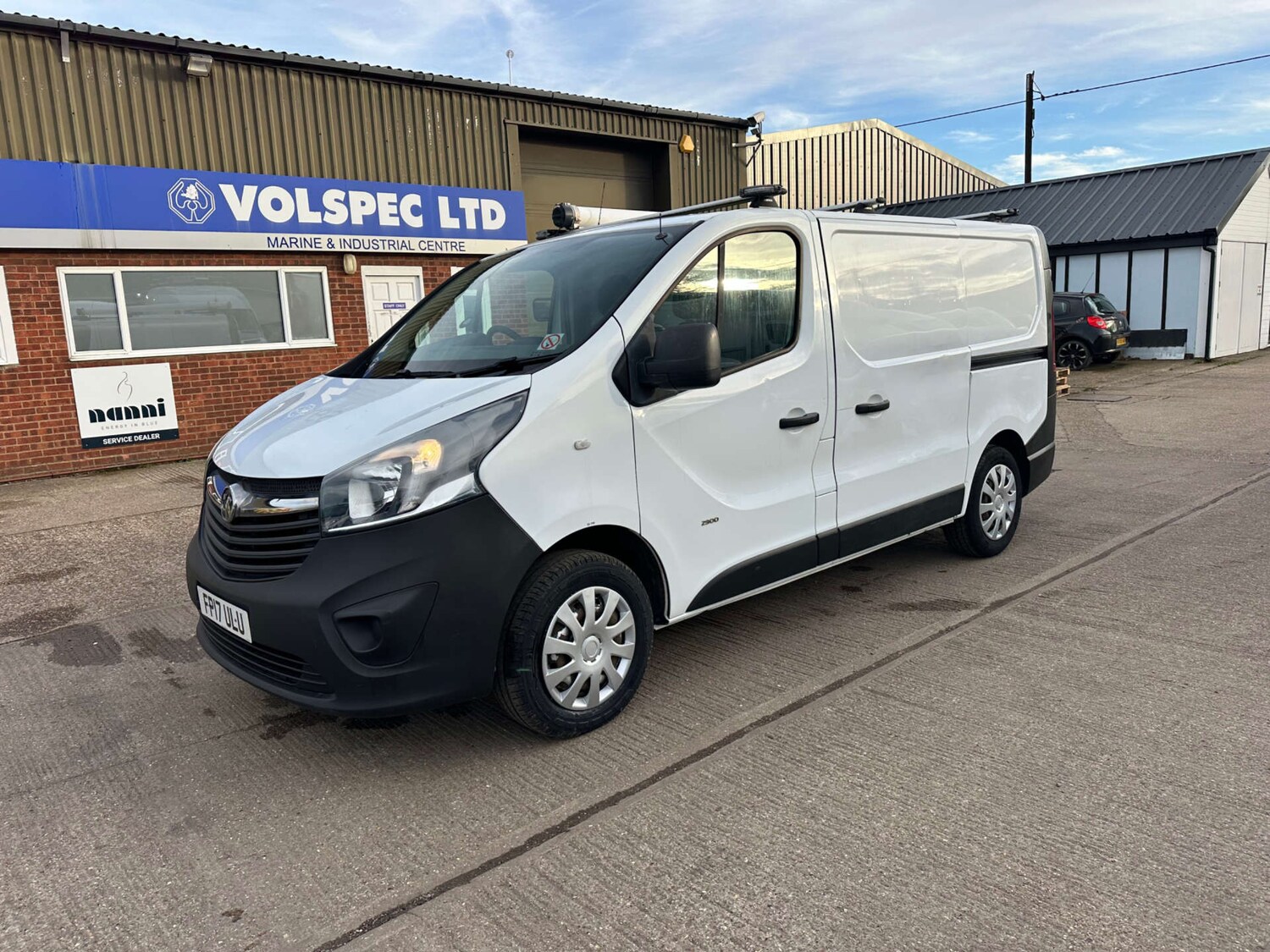 Used Vauxhall Vivaro 2017 for sale - 76530908: Photo 5