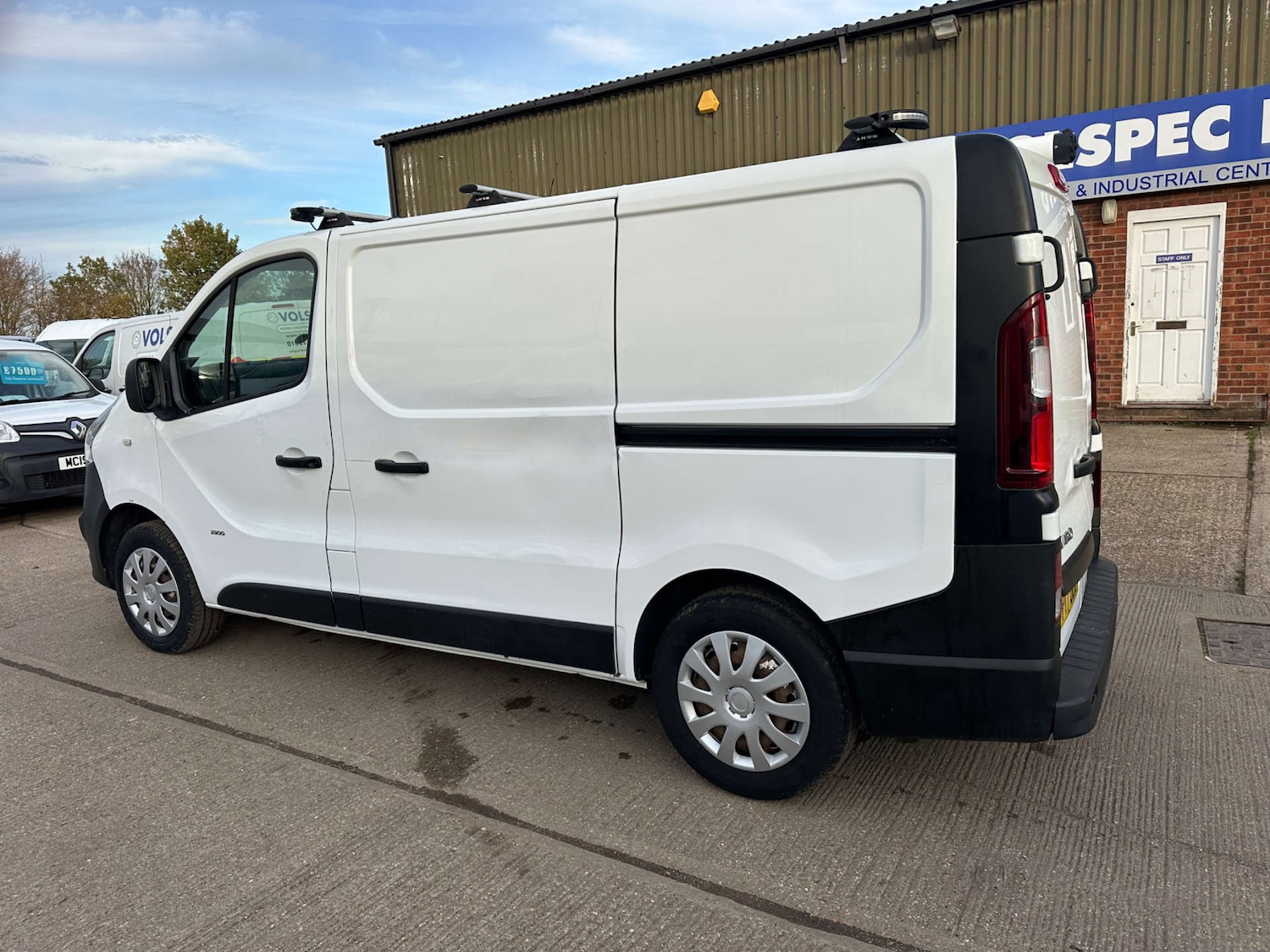 Used Vauxhall Vivaro 2017 for sale - 76530908: Photo 7