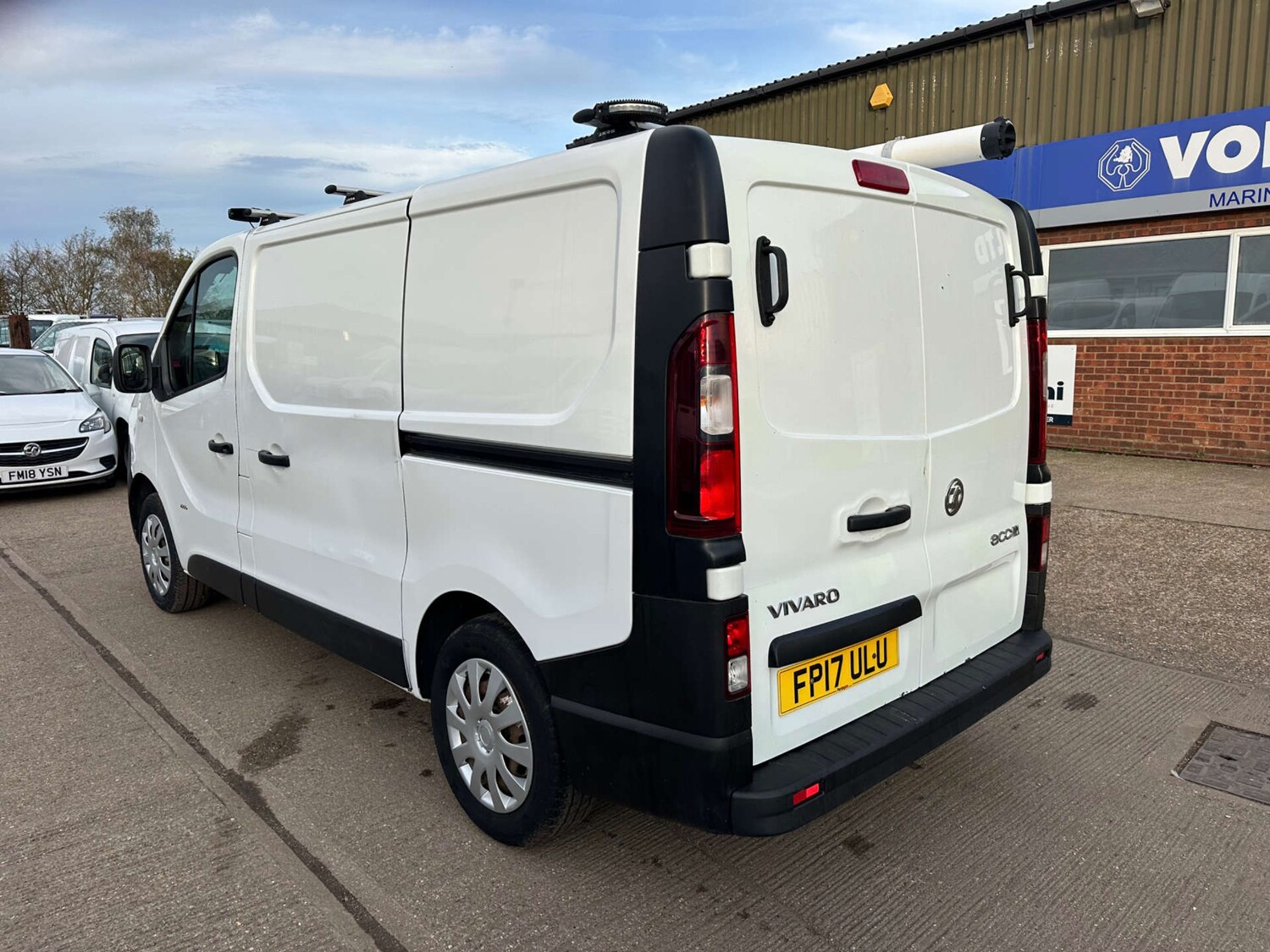 Used Vauxhall Vivaro 2017 for sale - 76530908: Photo 8