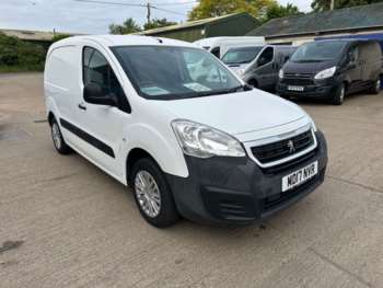 Used Peugeot Partner 2017 for sale - 74536046: Photo