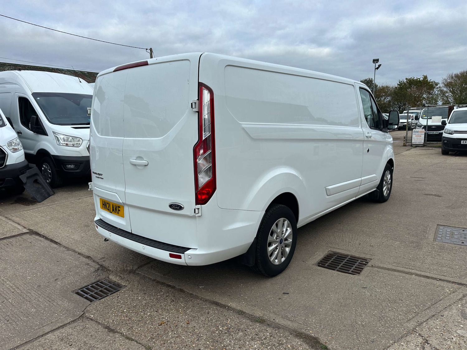 Used Ford Transit Custom 2021 for sale - 76328109: Photo 10