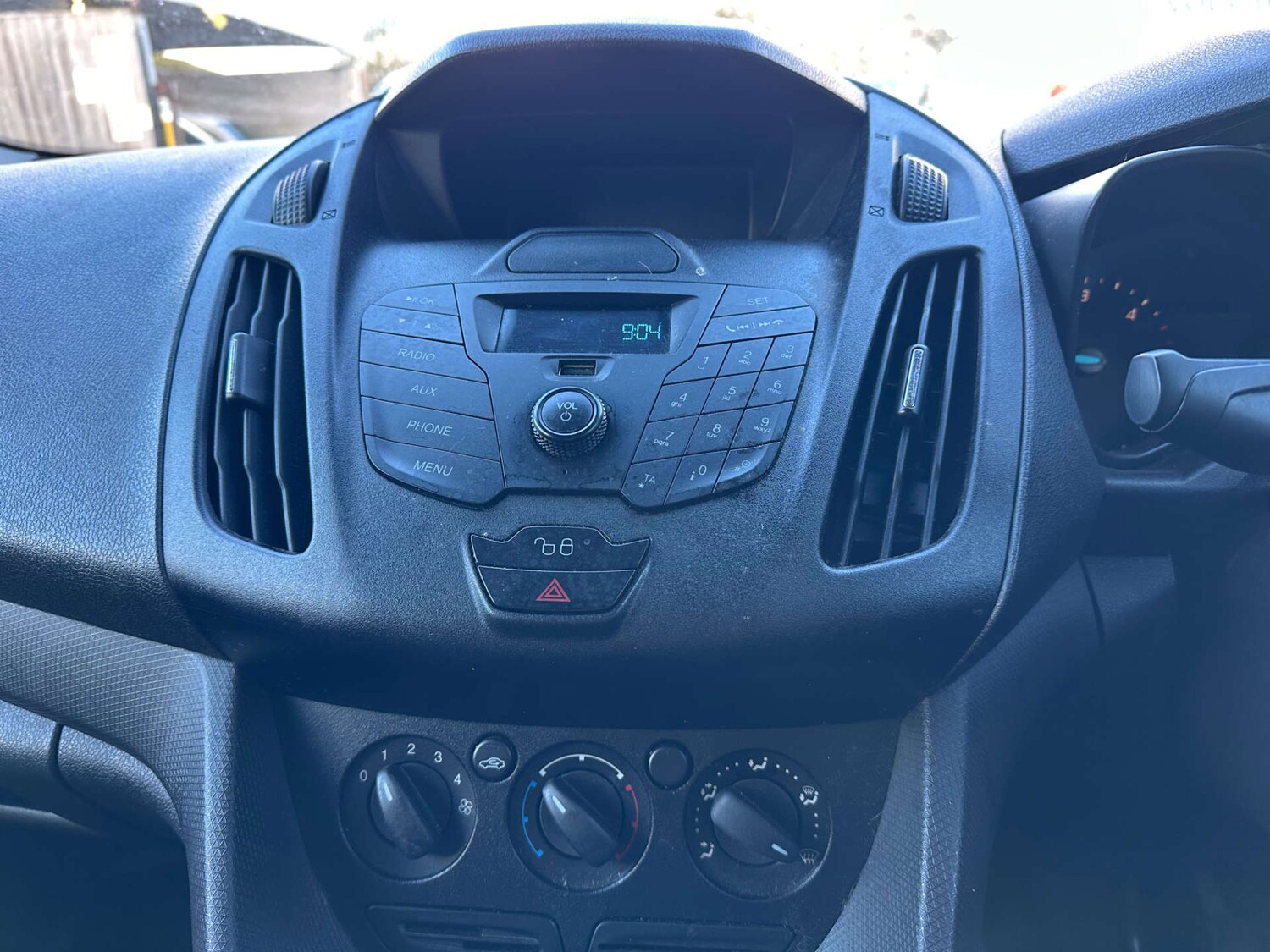 Used Ford Transit Connect 2018 for sale - 76445607: Photo 18