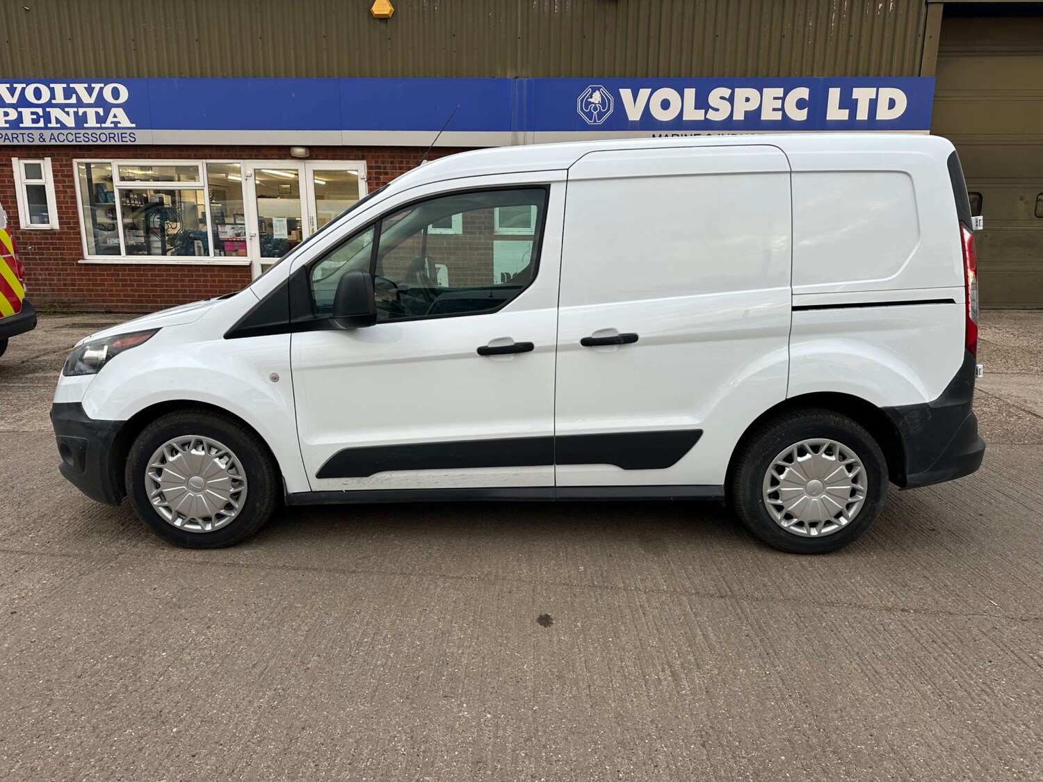 Used Ford Transit Connect 2018 for sale - 76445607: Photo 6