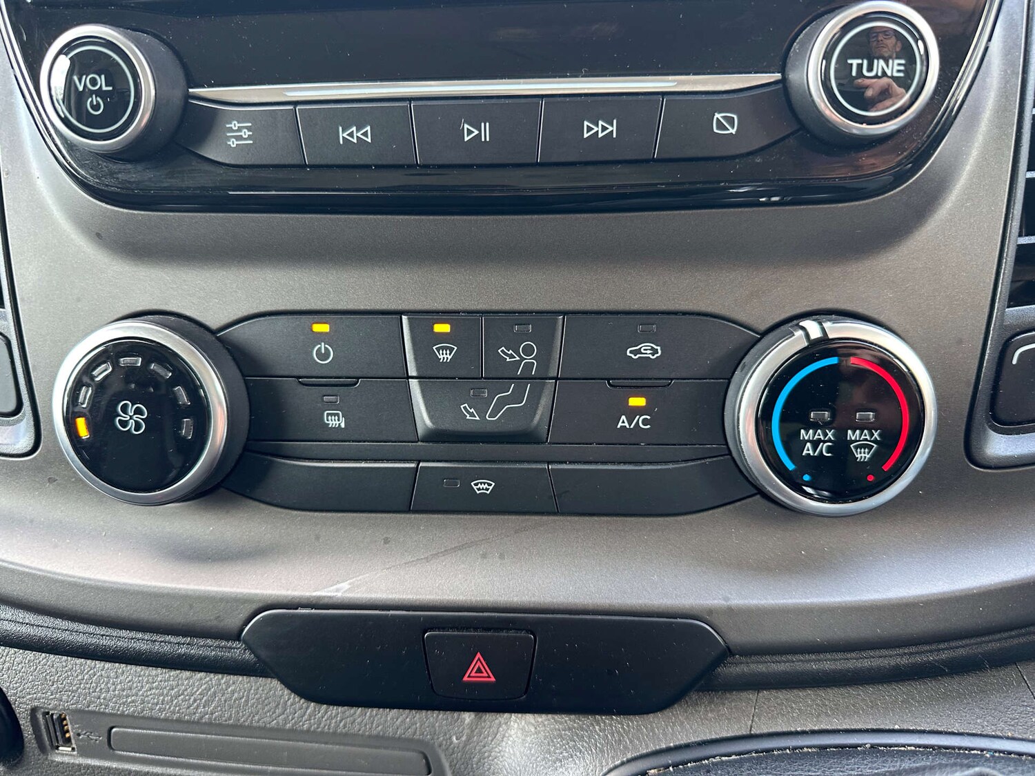 Used Ford Transit Custom 2019 for sale - 77920773: Photo 25