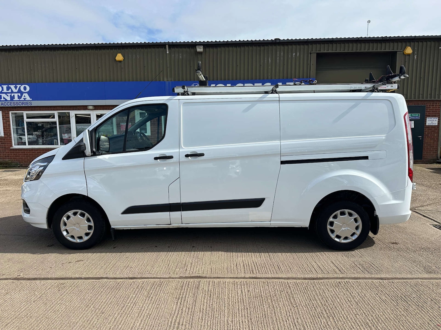 Used Ford Transit Custom 2019 for sale - 77920773: Photo 6