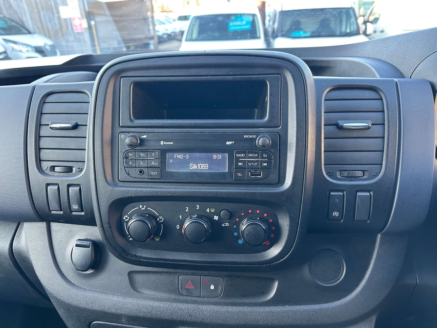 Used Vauxhall Vivaro 2016 for sale - 77959850: Photo 18