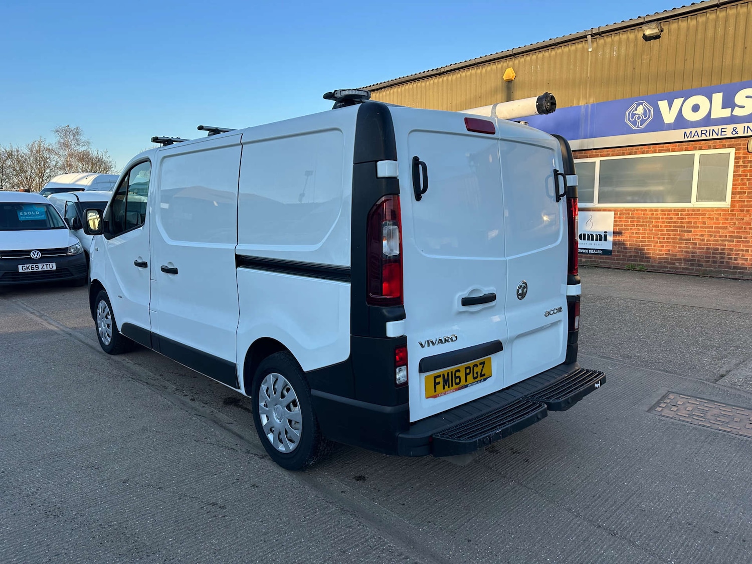 Used Vauxhall Vivaro 2016 for sale - 77959850: Photo 7
