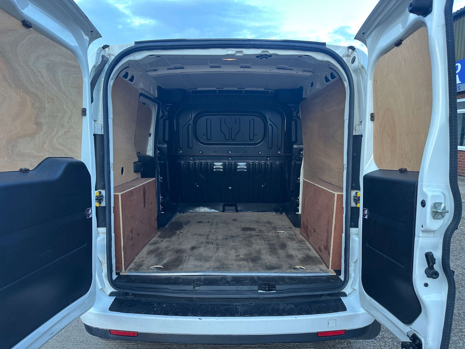 Used Fiat Doblo 2023 for sale - 76277711: Photo 9