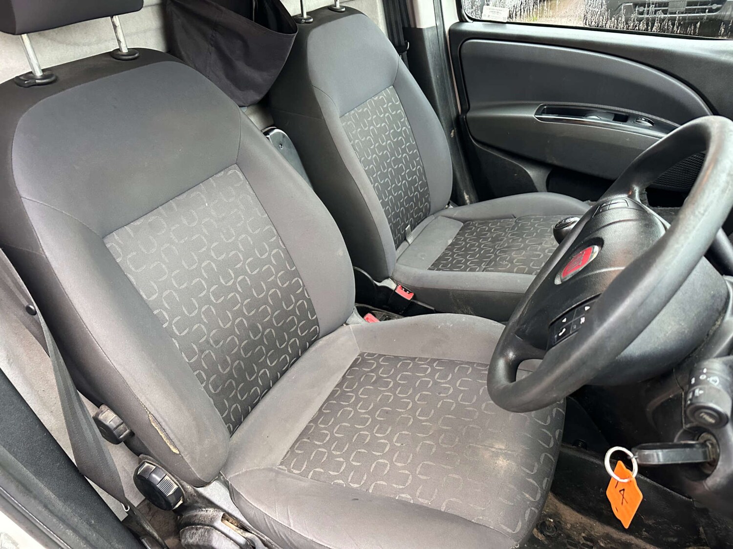 Used Fiat Doblo 2018 for sale - 76530910: Photo 18