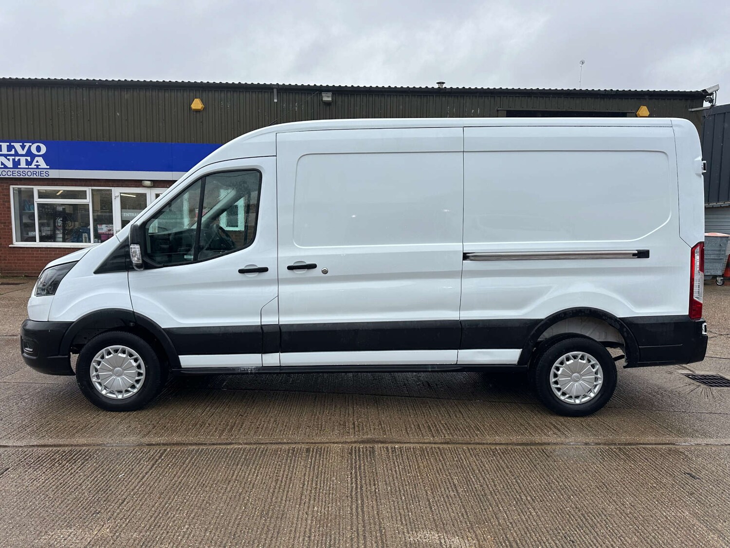 Used Ford Transit 2022 for sale - 76369447: Photo 6