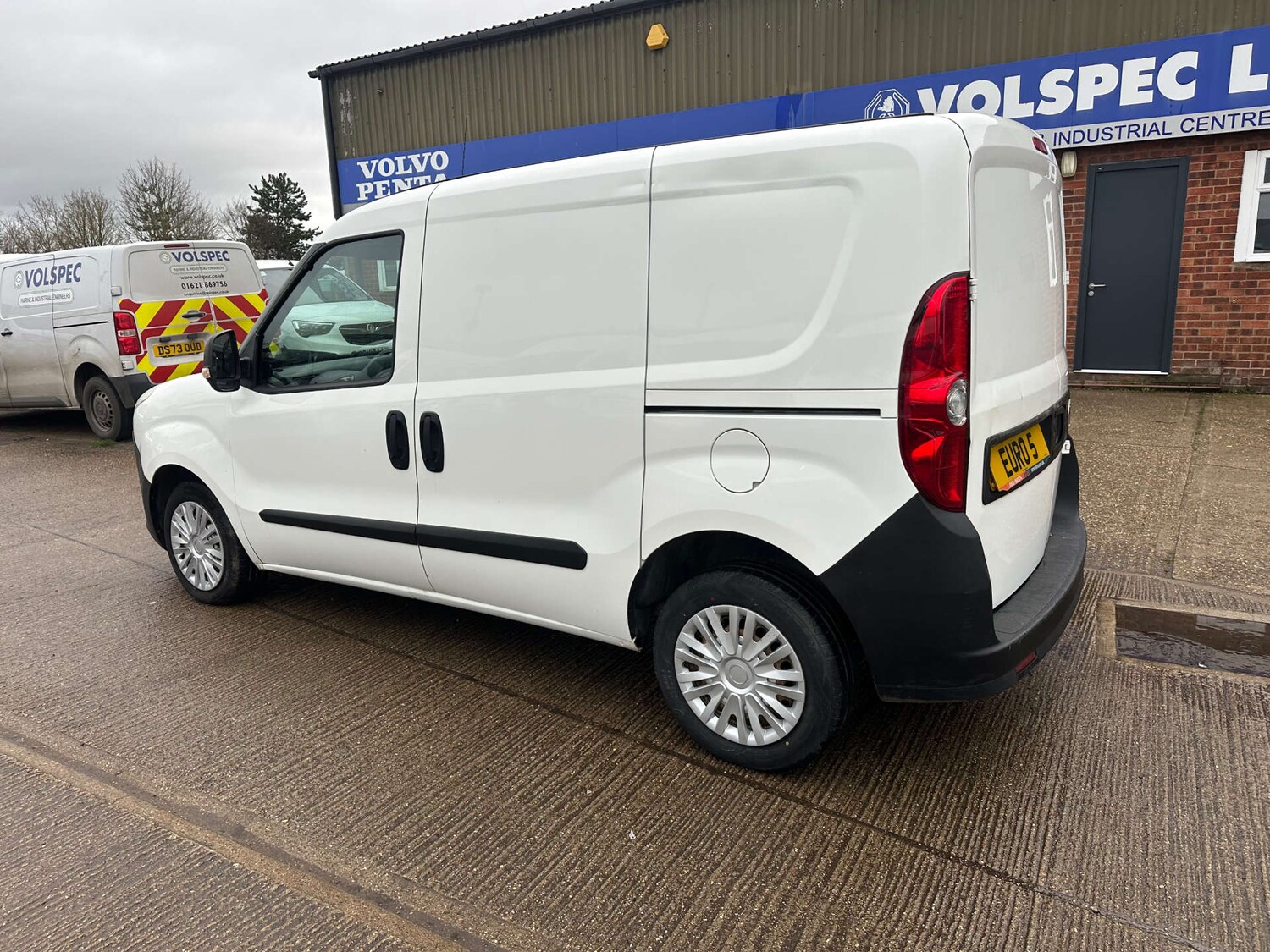 Used Vauxhall Combo 2015 for sale - 77669297: Photo 6