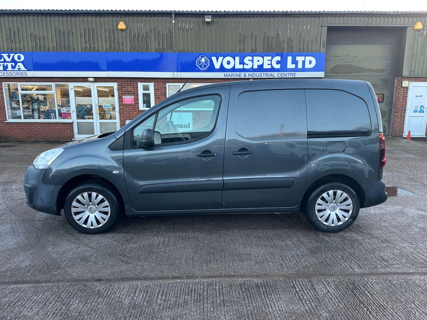 Used Citroen Berlingo 2016 for sale - 77135714: Photo 6