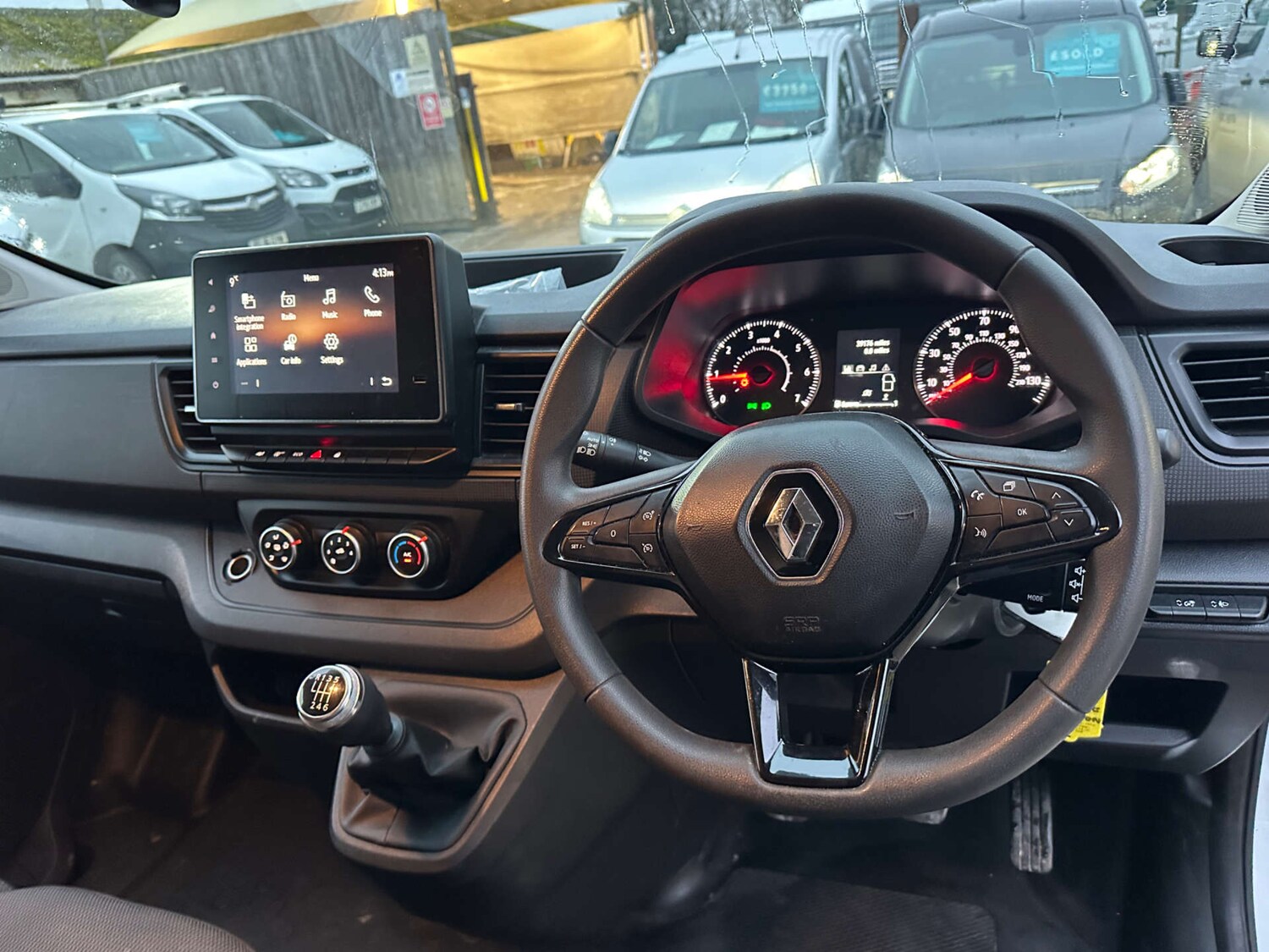 Used Renault Trafic 2022 for sale - 77043117: Photo 17