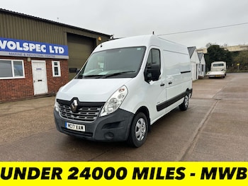Used Renault Master 2017 for sale - 77022677: Photo