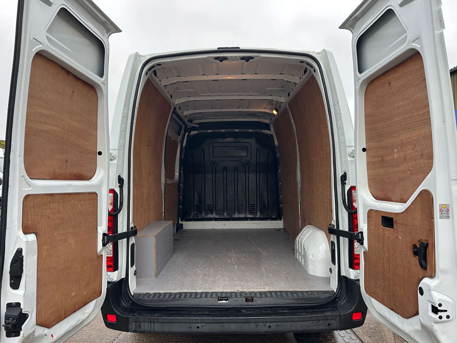 Used Renault Master 2017 for sale - 77022677: Photo 9