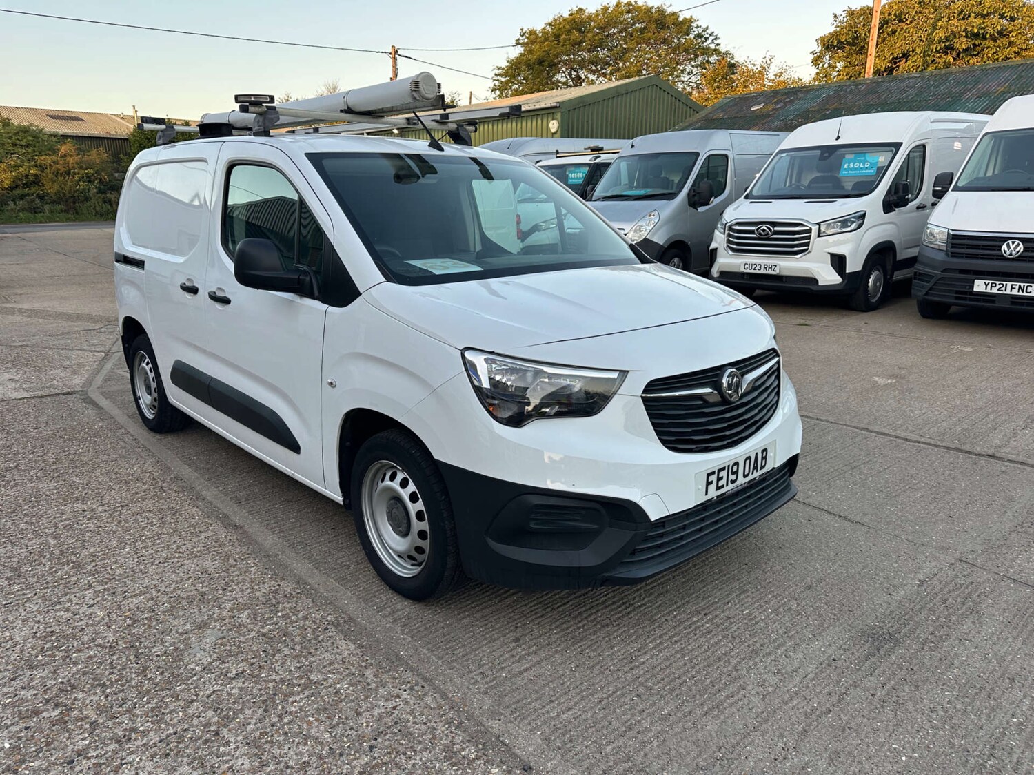 Used Vauxhall Combo 2019 for sale - 76363716: Photo 3