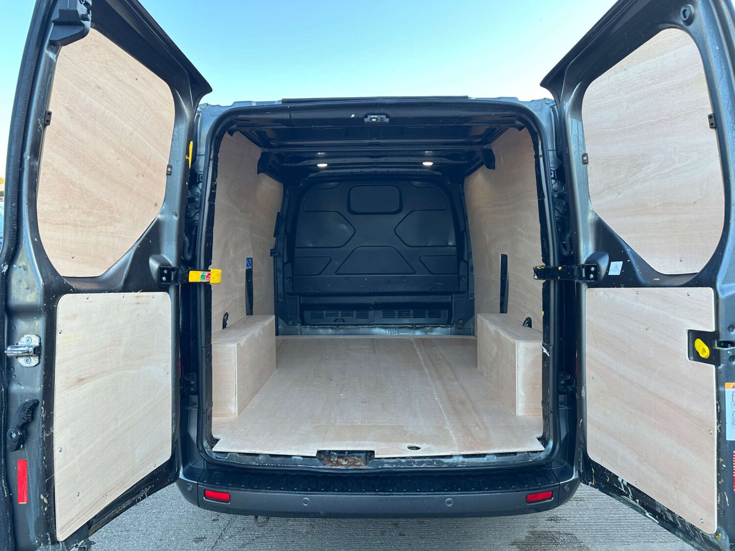 Used Ford Transit Custom 2020 for sale - 76601012: Photo 9