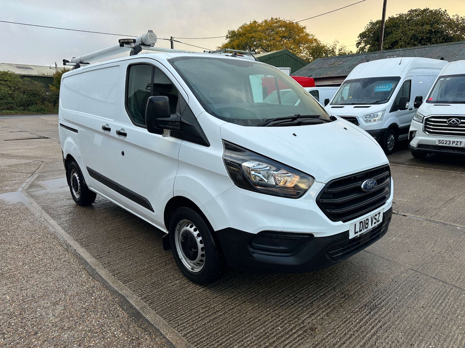 Used Ford Transit Custom 2018 for sale - 76325031: Photo 3