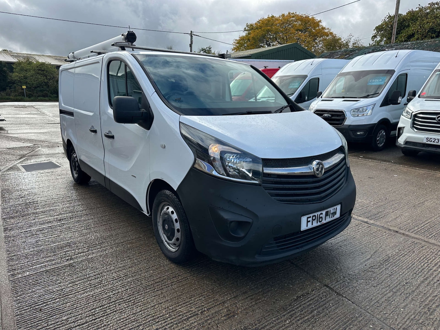 Used Vauxhall Vivaro 2016 for sale - 76601067: Photo 3