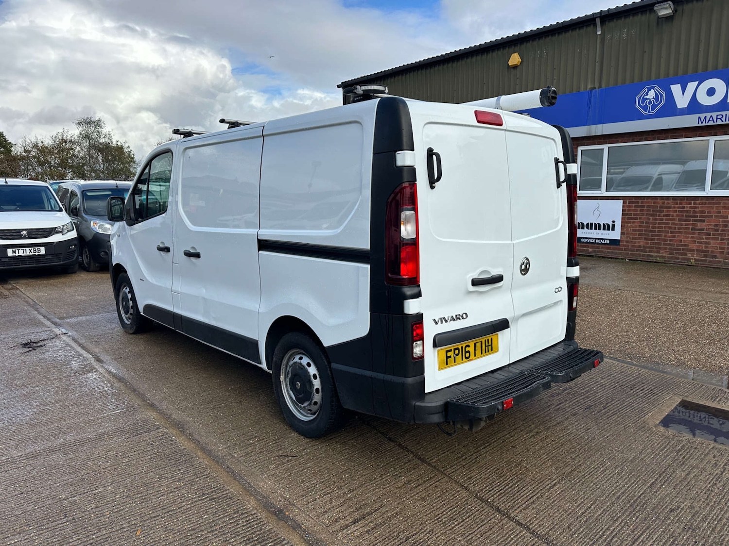 Used Vauxhall Vivaro 2016 for sale - 76601067: Photo 7