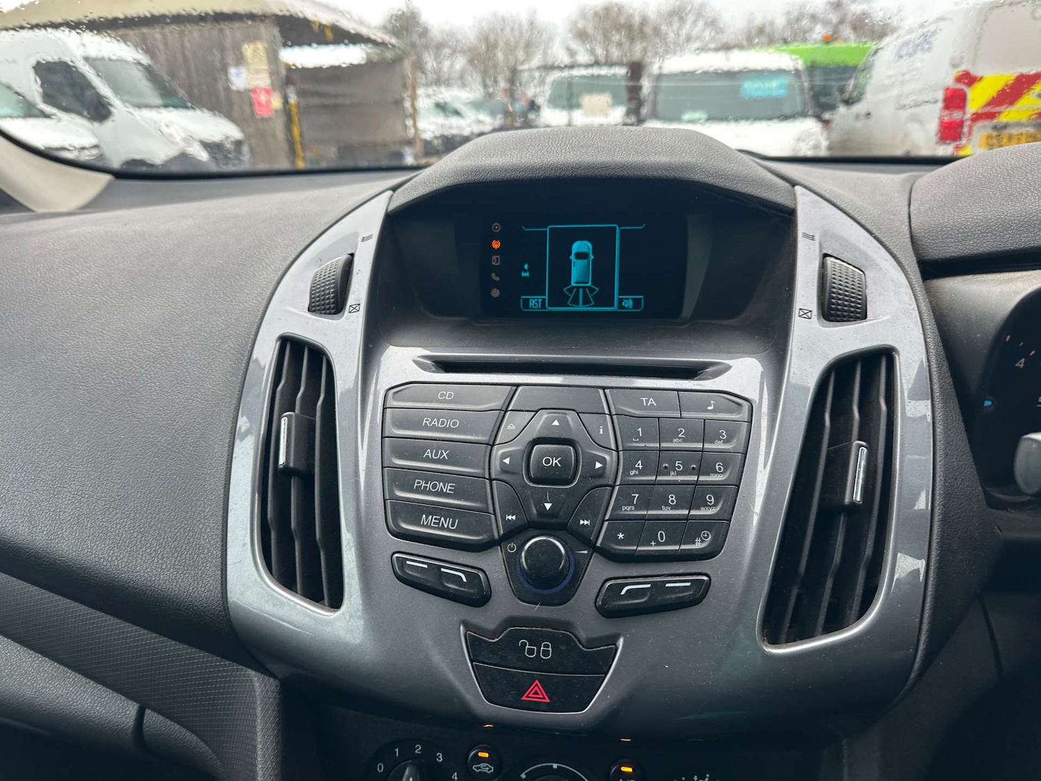 Used Ford Transit Connect 2017 for sale - 77656599: Photo 19