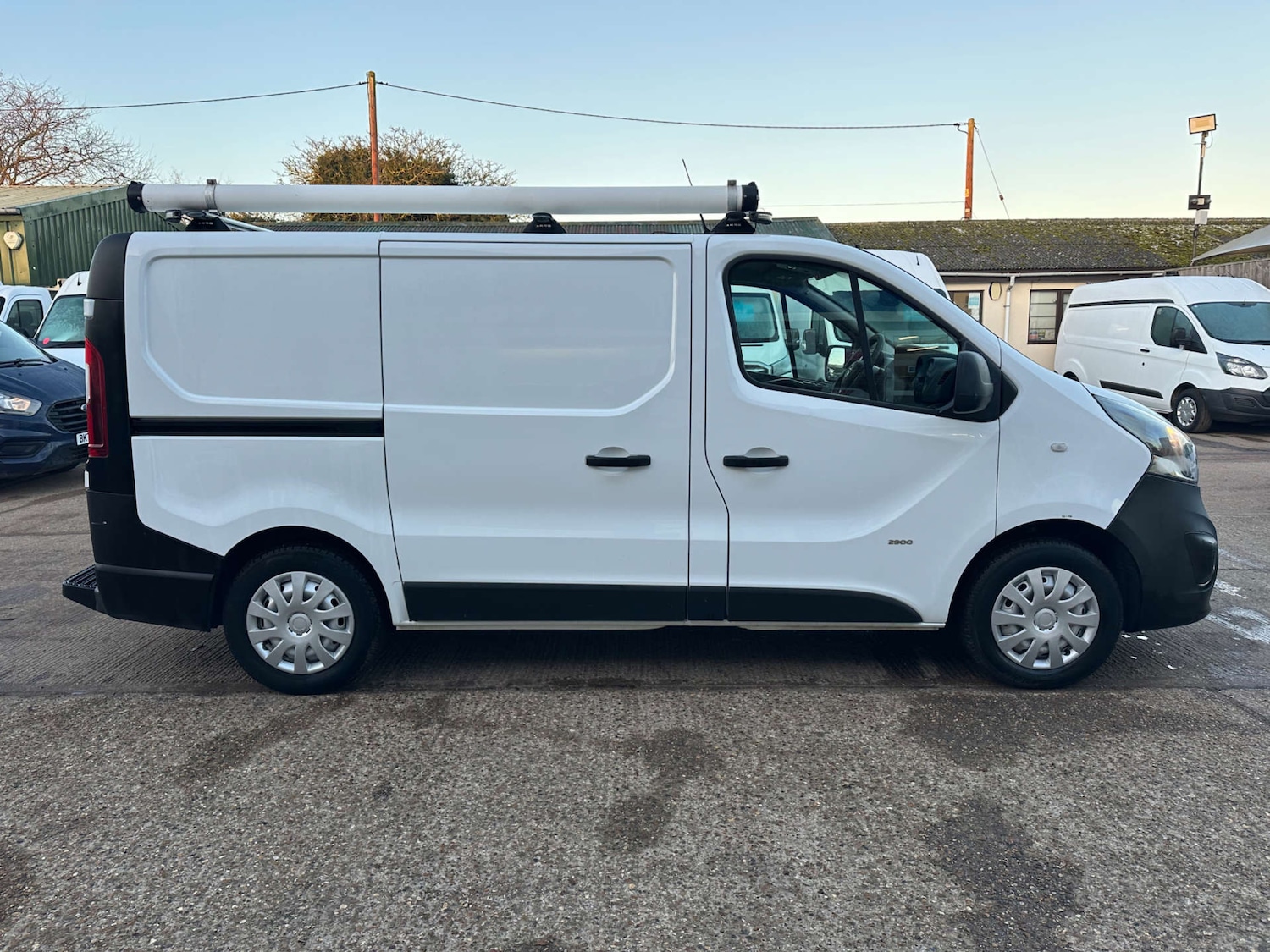 Used Vauxhall Vivaro 2017 for sale - 78032010: Photo 12