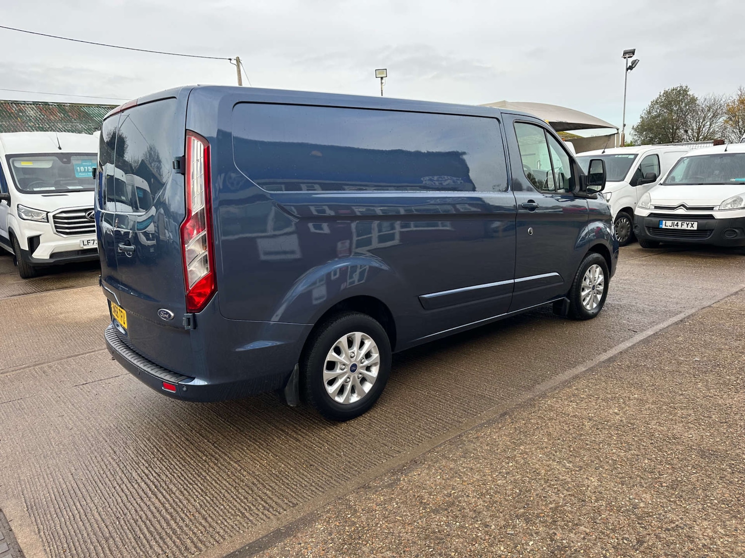 Used Ford Transit Custom 2018 for sale - 76745620: Photo 11