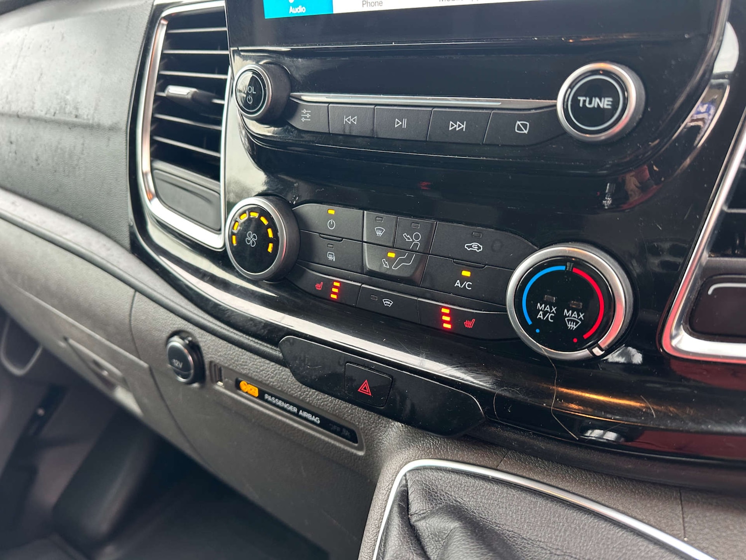 Used Ford Transit Custom 2018 for sale - 76745620: Photo 25