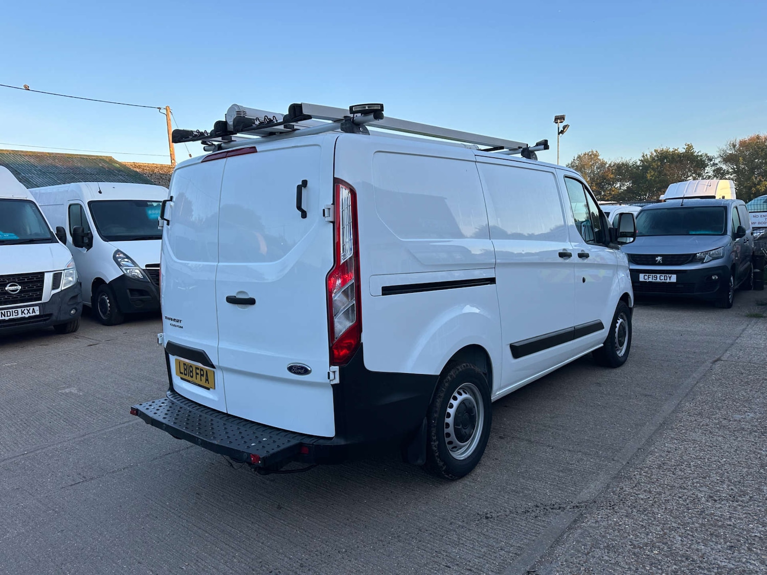 Used Ford Transit Custom 2018 for sale - 76022540: Photo 10