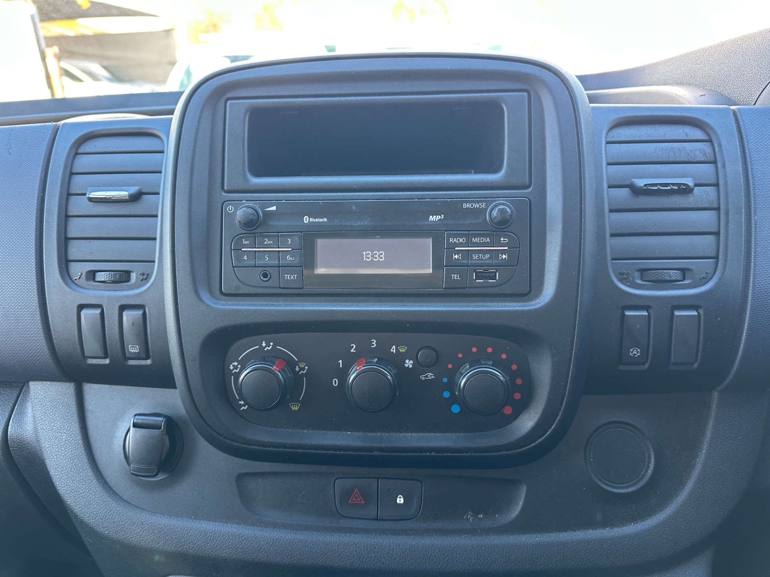 Used Vauxhall Vivaro 2018 for sale - 76445604: Photo 19