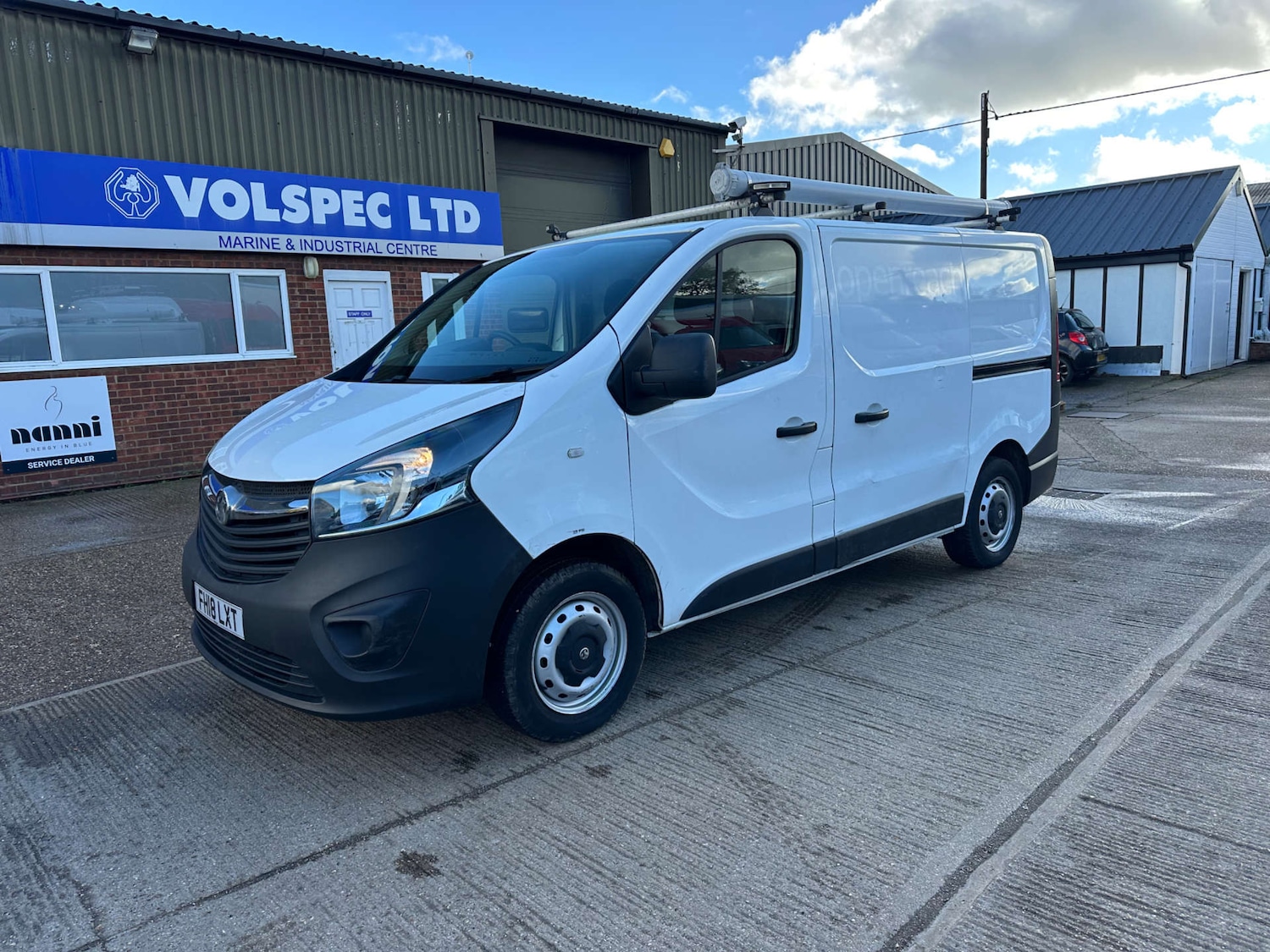 Used Vauxhall Vivaro 2018 for sale - 76445604: Photo 5