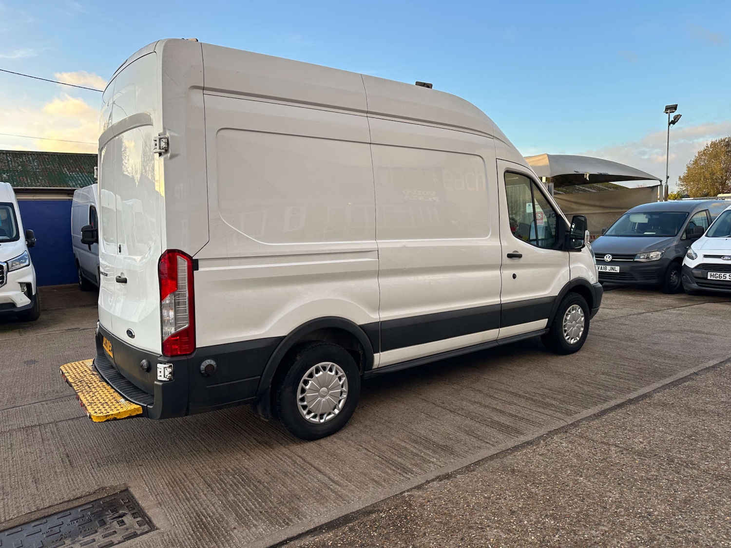 Used Ford Transit 2018 for sale - 77167352: Photo 12