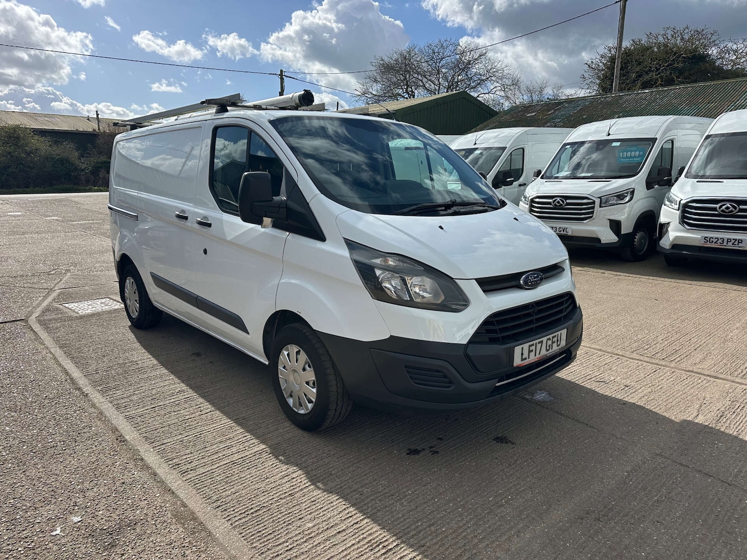 Used Ford Transit Custom 2017 for sale - 77896027: Photo 3