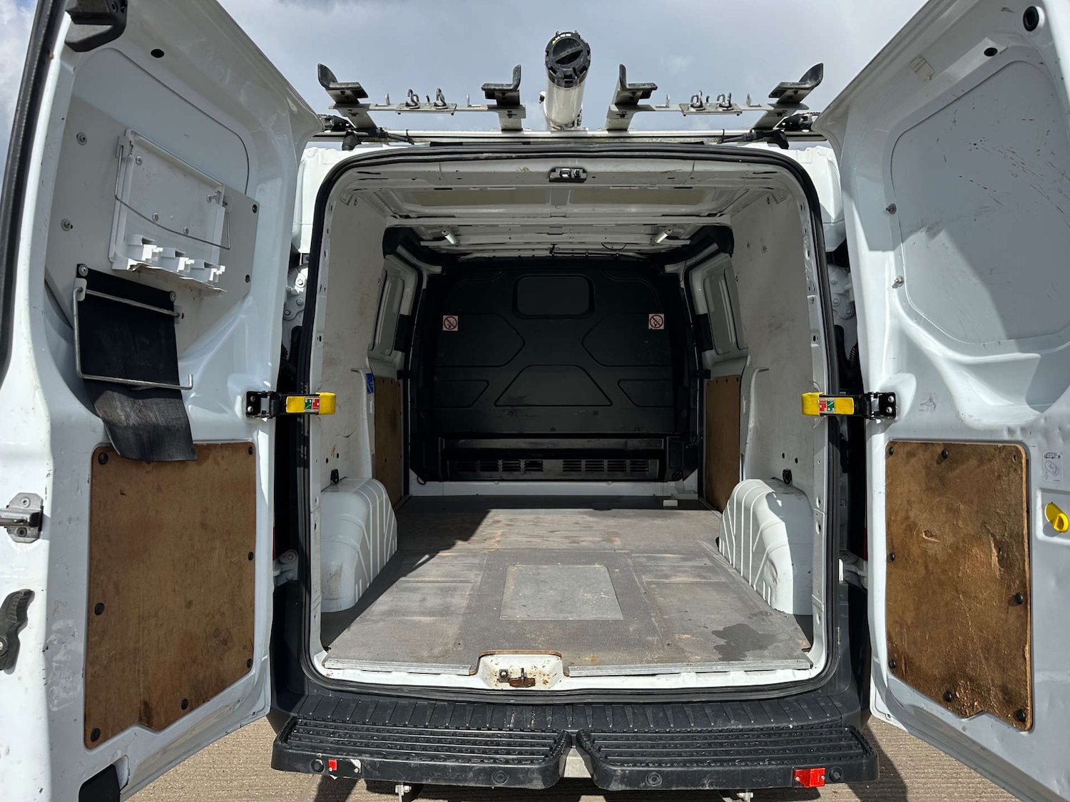 Used Ford Transit Custom 2017 for sale - 77896027: Photo 9