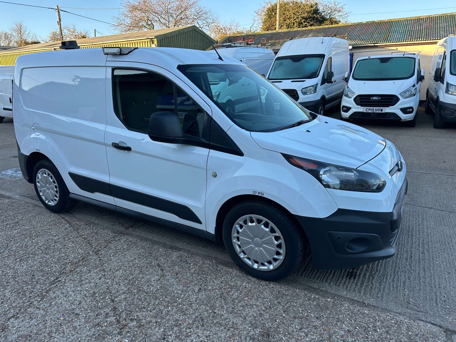 Used Ford Transit Connect 2018 for sale - 76593643: Photo 14