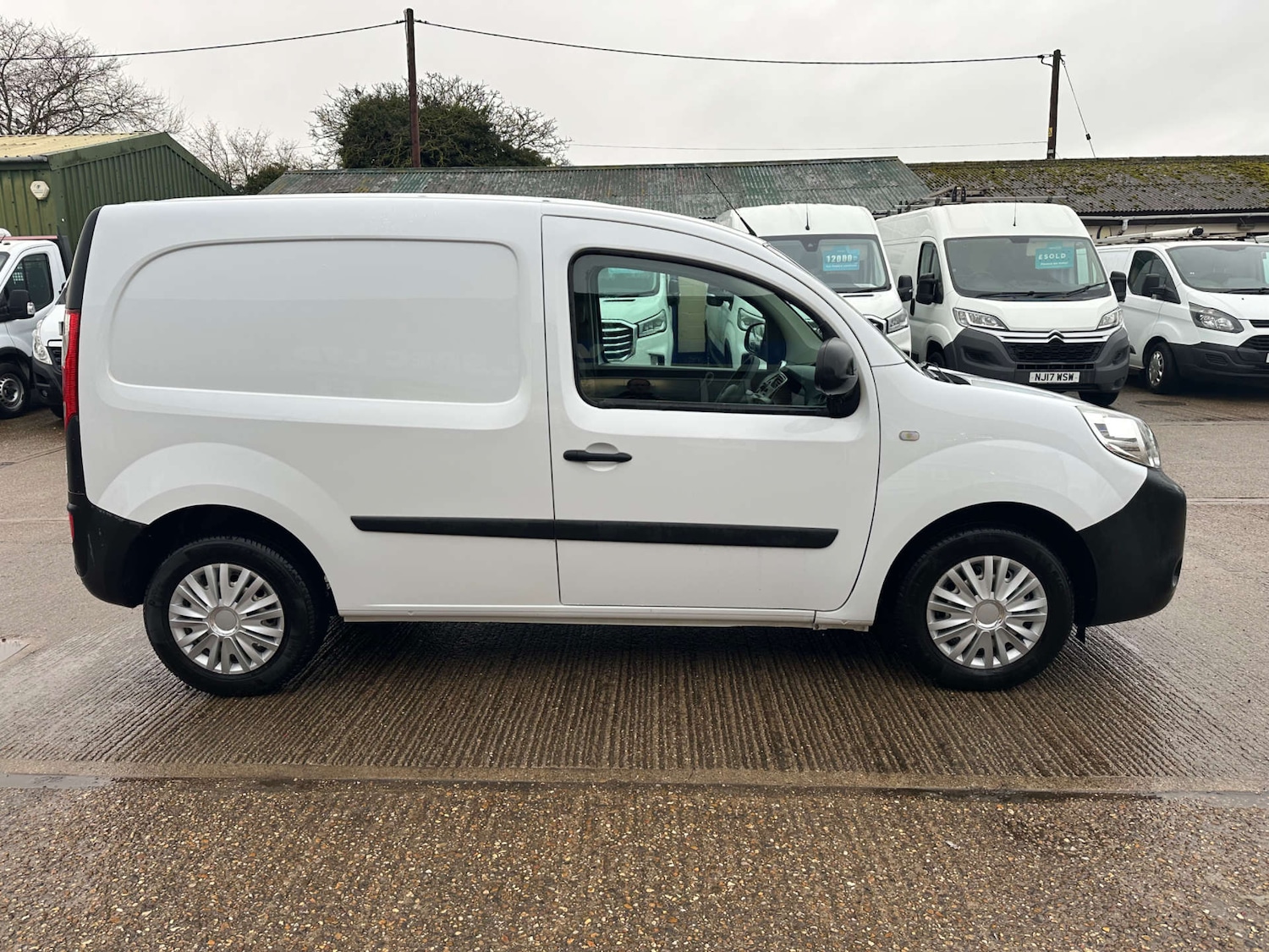 Used Renault Kangoo 2017 for sale - 77349828: Photo 12