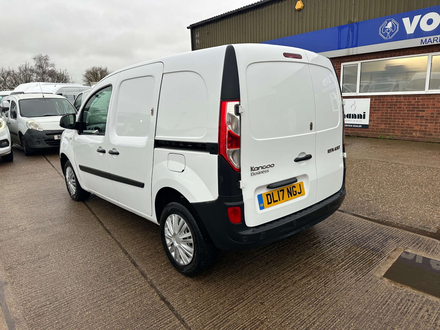 Used Renault Kangoo 2017 for sale - 77349828: Photo 8